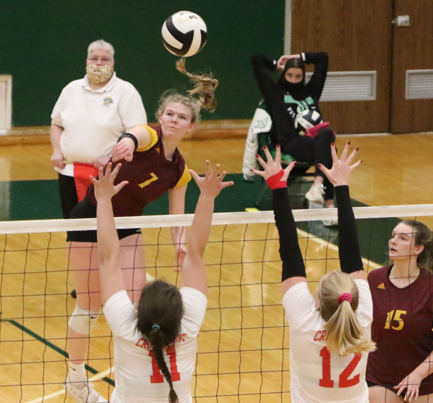 Class 4A Valparaiso Sectional volleyball championship